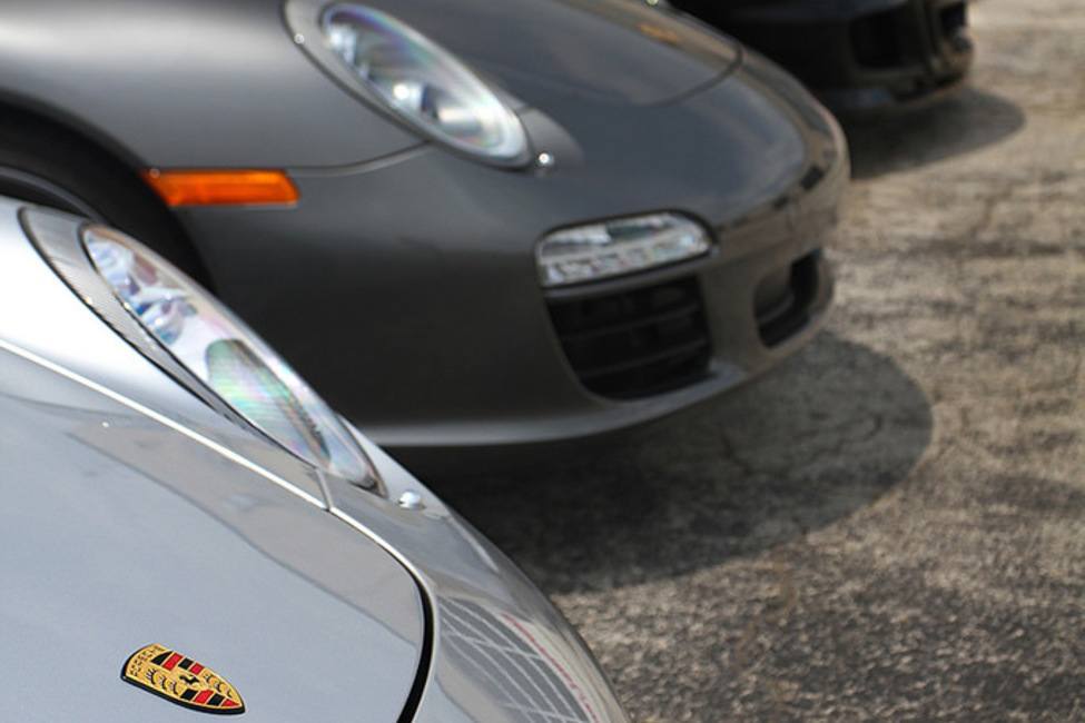 Line of Porsches 3
