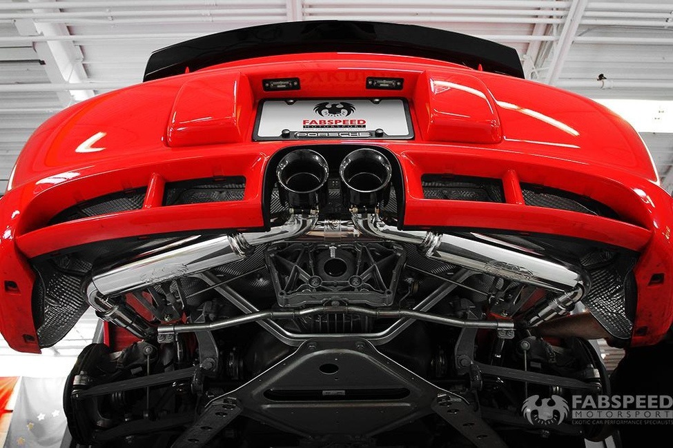 Porsche Cayman R on Lift from below